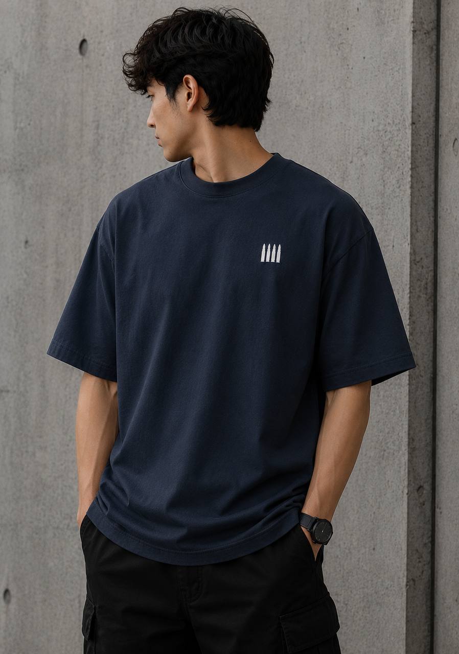 HONOR NEVER DIES- OVERSIZED TEE